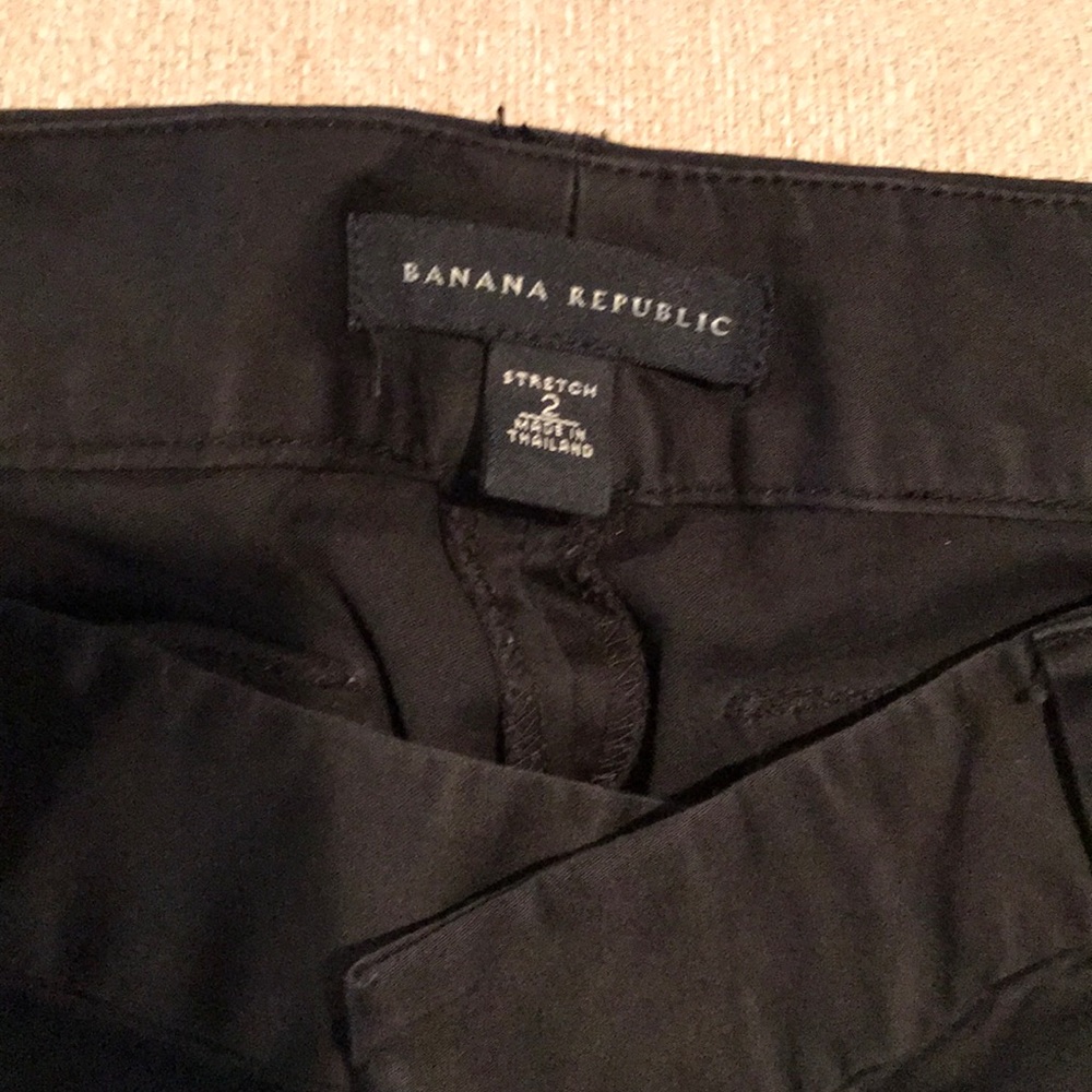 Banana Republic Sz 2, stretch cargo style pants.